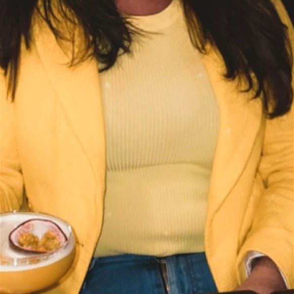 Zara yellow blazer - Picture 2 of 5